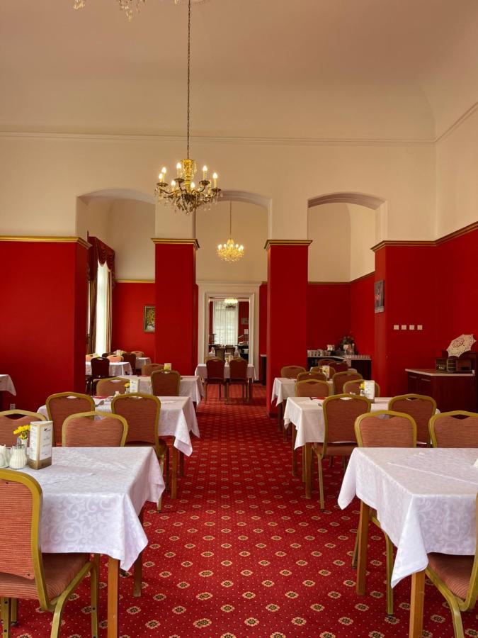 קרלובי וארי Windsor Spa Hotel מראה חיצוני תמונה